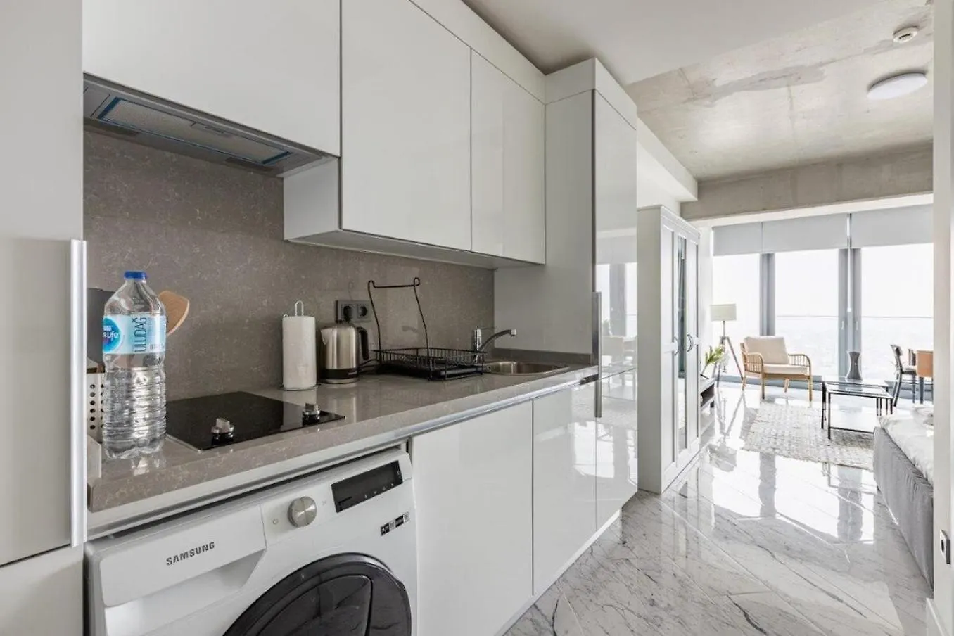 Apartament Trendy Cool Bright Studio Parking Poolviews! #254 Stambuł